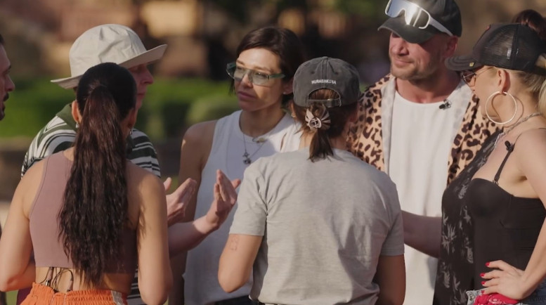 Тайный миллионер 15.02.26 смотреть онлайн 1 серия